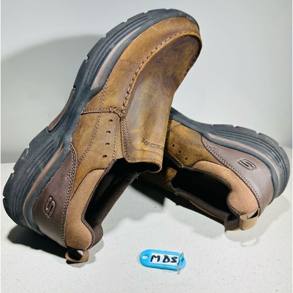 Skechers Expended Seveno Men Size 10,5 Brown Shoes Slip On Casual Relaxed Fit - Picture 1 of 7